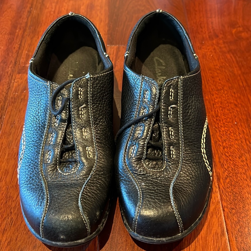 Clarks 8.5 Black Lace up leather shoes